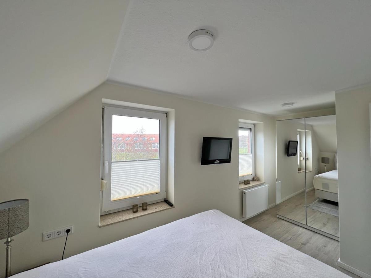 Deichblick 6 In Norddeich- Urlaub Mit Meerblick Am Strand Norden Exterior photo